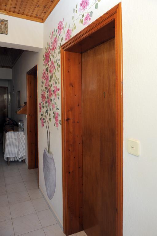 Pansion Matoula Apartment Skiathos Town Bagian luar foto